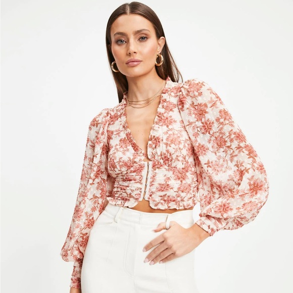 Vici Tops - Vici floral top size small NWT